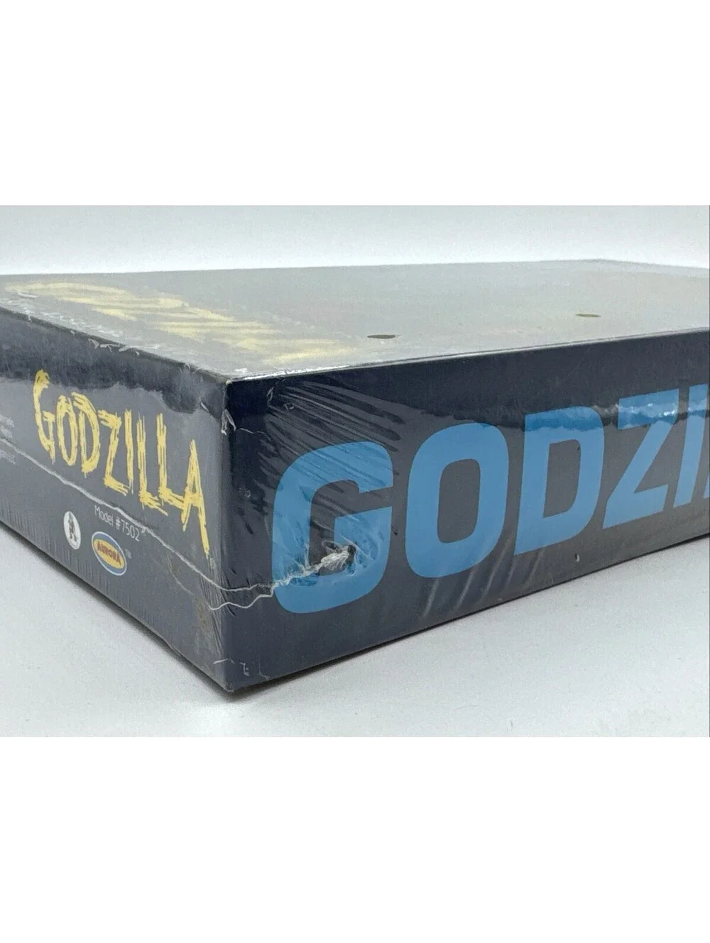 Godzilla Toho Productions Model Kit #7502 by Aurora Factory Sealed 2000 Vintage